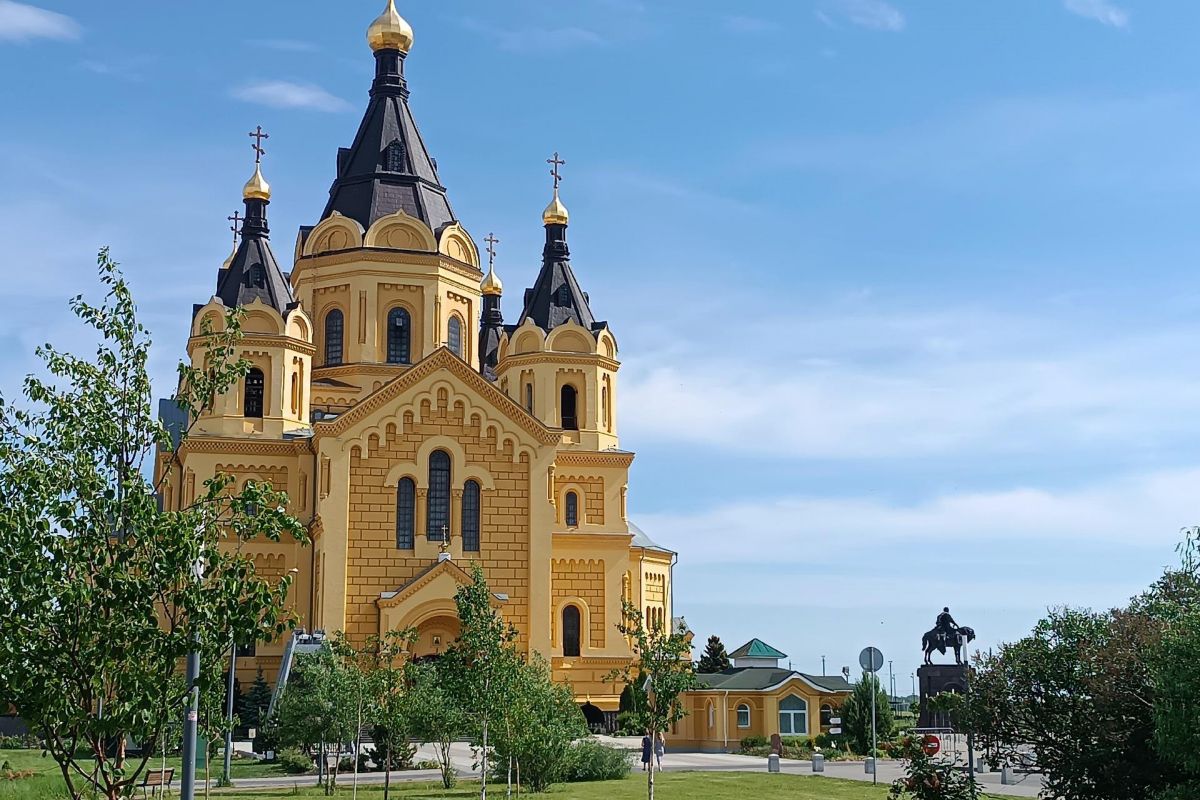 Сокровища нижегородских мастеров: от пряника до золотой хохломы. Нижний Новгород - Городец - Семенов. Жд-тур из Перми