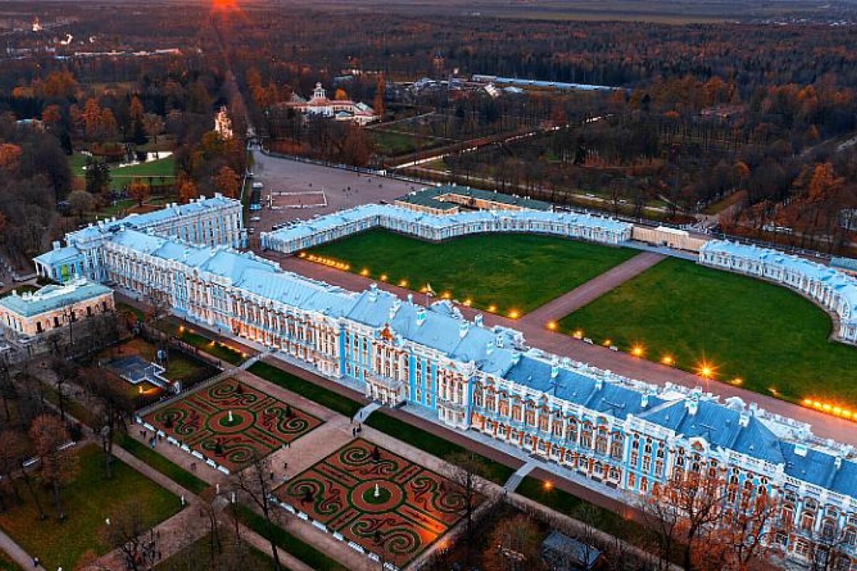 Экскурсия загородная в Царское Село с Екатерининским дворцом